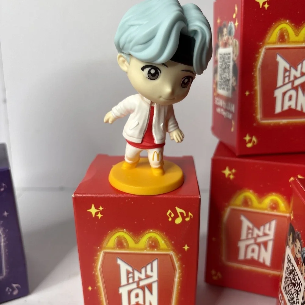 Set of 4 - McDonald's TinyTAN x BTS‎ Encore Edition #10 Happy Meal New - SUGA
